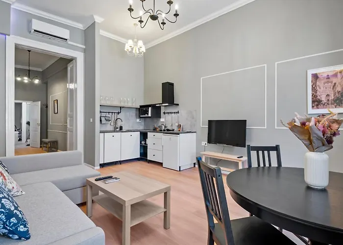 Venus - Akacfa I Apartament